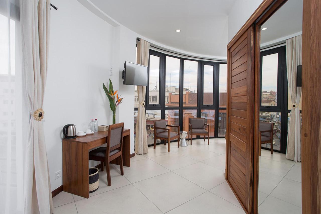 Tsanga Tsanga Hotel Антананариву Екстериор снимка